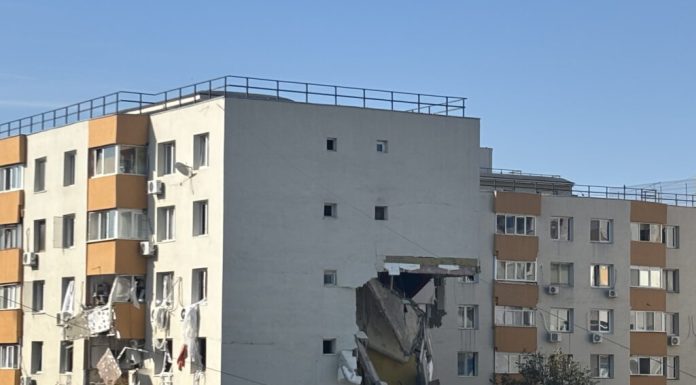 Patru persoane și trei firme, cercetate în cazul exploziei blocului din Rahova