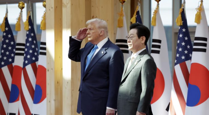 Președintele Coreei de Sud a discutat cu Donald Trump despre rezultatul summitului SUA-China