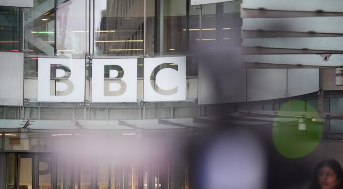 BBC World Service va lansa platforme de știri în limba română și maghiară pentru Europa de Est
