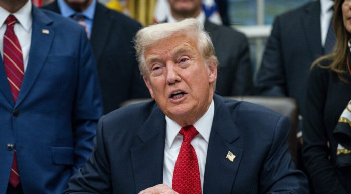 „ Nu au plătit un preț suficient de mare”. Trump analizează noua propunere a Iranului de a pune capăt războiului