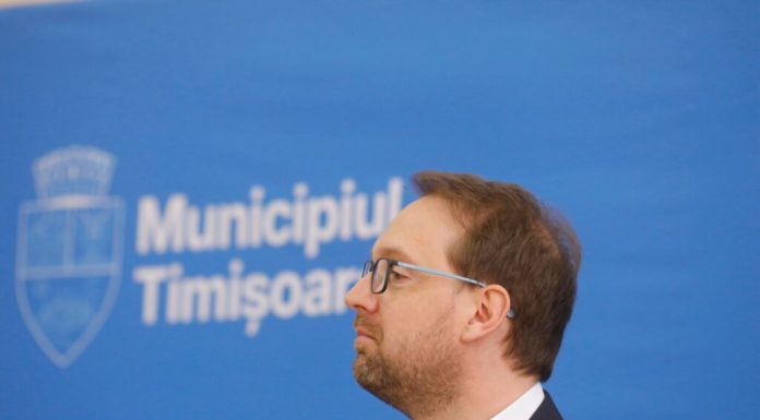 Dominic Fritz, înainte moțiunii de cenzură: Parlamentarii pot alege ordinul șefului de partid sau responsabilitatea