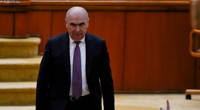 Posibil conflict de interese în interiorul Cancelariei lui Ilie Bolojan. Pe cine ar aduce la Guvern premierul demis