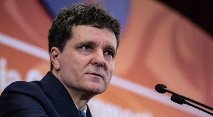 Nicușor Dan vizitează exploziția internațională „Black Sea Defense, Aerospace and Security – BSDA 2026”