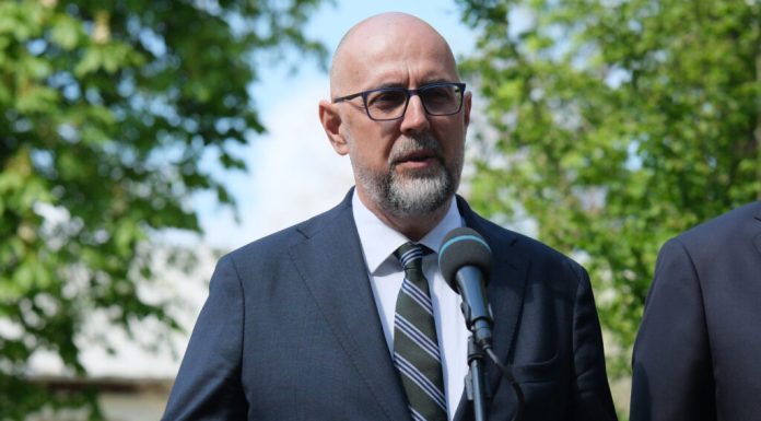 Kelemen Hunor critică proiectul legii salarizării unitare: „Familiile ocupaționale nu au fost gestionate foarte bine în anexe”