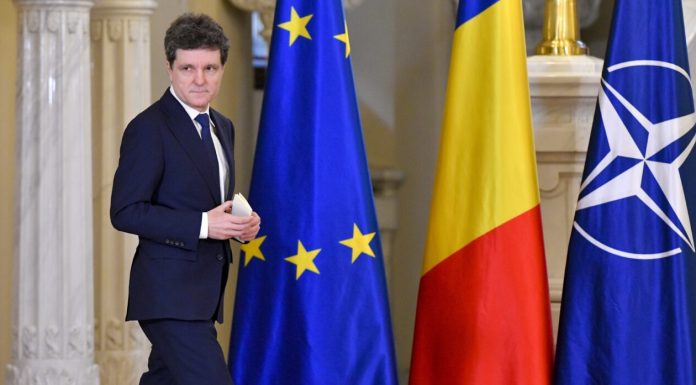 Surse: Nicușor Dan a stabilit calendarul oficial al consultării cu partidele. Abia de săptămâna viitoare, după 13 mai. Care e motivul tărăgănării