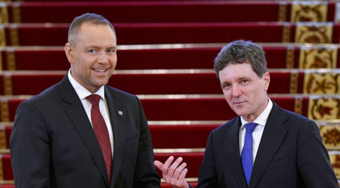 Nicușor Dan și Karol Nawrocki, sceptici față de declarațiile lui Putin privind încheierea războiului din Ucraina: „Nu trebuie să-l luăm foarte în serios”