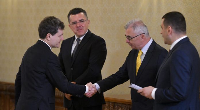 Petrișor Peiu, reacție la contractul de consultanță al Administrației Prezidențiale cu SUA: România a devenit, oficial, un stat bananier