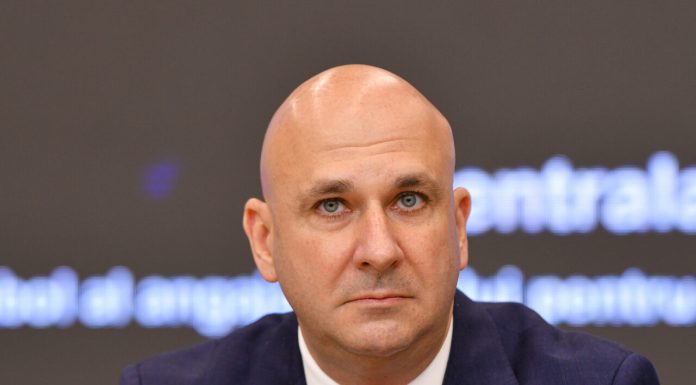 Toate proiectele de dezvoltare pe energie hidro sunt blocate de ONG-uri. Declarația îi aparține șefului Hidroelectrica, care a anunțat că nu mai candidează din cauza presiunilor