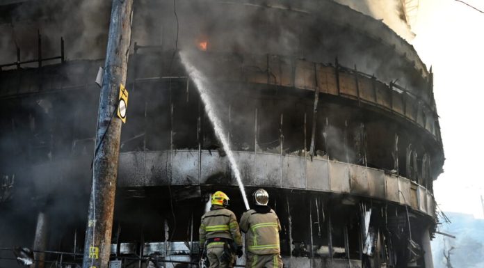 „UE nu pleacă nicăieri”. Diplomații europeni refuză să plece din Kiev, deși Rusia amenință cu noi bombardamente