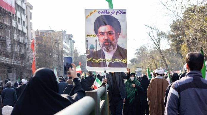 Președintele Iranului susține că s-a întâlnit cu Mojtaba Khamenei. Ce l-a impresionat „cel mai mult” în cadrul întrevederii