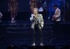 Rod Stewart îl laudă pe regele Charles pentru că l-a „pus la punct pe micul nemernic” în timpul vizitei în SUA