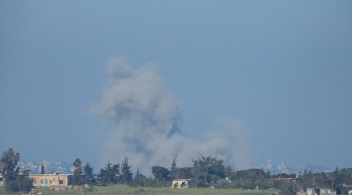 Zeci de morți în noi bombardamente ale Israelului în Liban. Netanyahu escaladează războiul cu Hezbollah