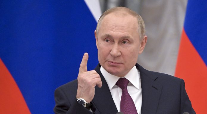 Noi măsuri de securitate la Kremlin. Vizitatorilor lui Putin, în special celor de „rang inferior” li s-a interzis să poarte ceasuri