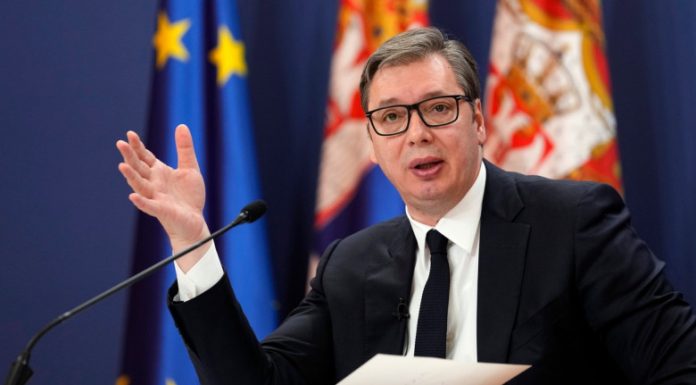 Președintele Serbiei a anunțat că va organiza alegeri parlamentare anticipate în toamnă
