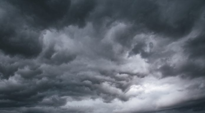Noi alerte meteo: ANM anunță furtuni și vijelii în mai multe zone din țară