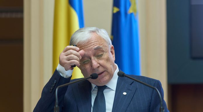 Mugur Isărescu: Un premier tehnocrat nu ar fi o soluție. Eu am fost. Spre sfârșitul mandatului vorbeam singur