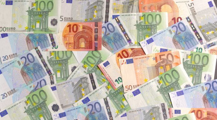 Cât câștigă șefii companiilor de stat: unii au salarii și de șase ori mai mari decât președintele României