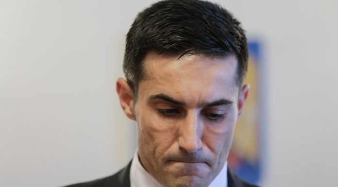 Claudiu Manda spune că social democrații au două posibilități. „Nu este o lovitură de stat, PSD s-a comportat cu responsabilitate”