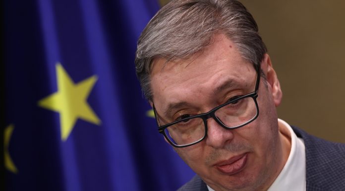 Președintele Serbiei, Aleksandar Vucic, vorbește despre o posibilă demisie