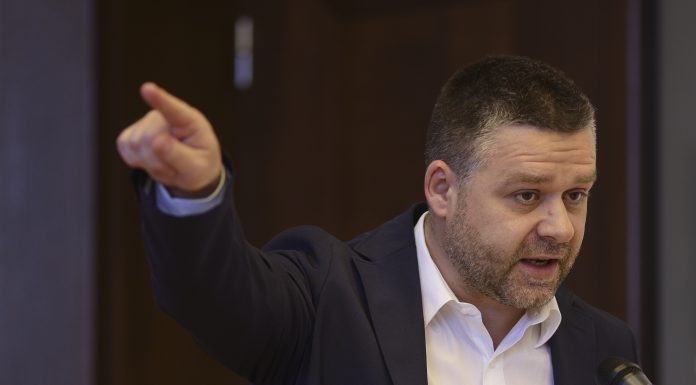 Ciprian Ciucu: PSD să-și asume guvernarea dacă dărâmă Guvernul Bolojan. Nu mai acceptăm să fim bătaie de joc