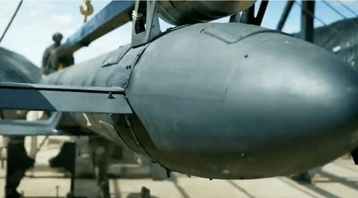 Rusia a lansat online, de „Ziua Victoriei”, „Geran 5”, o nouă rachetă cu reacție. De fapt, un model low cost, copiat de la iranieni