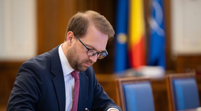 Dominic Fritz: Miniştrii PSD au lăsat ministerele „într-un hal absolut înspăimântător”