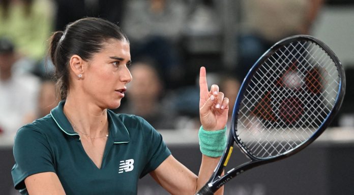Sorana Cîrstea s-a calificat în semifinalele turneului WTA de la Roma, după ce a învins-o pe Jelena Ostapenko