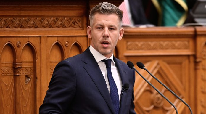 Peter Magyar a devenit în mod oficial noul premier al Ungariei. Un nou atac asupra lui Orban: „Nu voi domni, voi sluji”