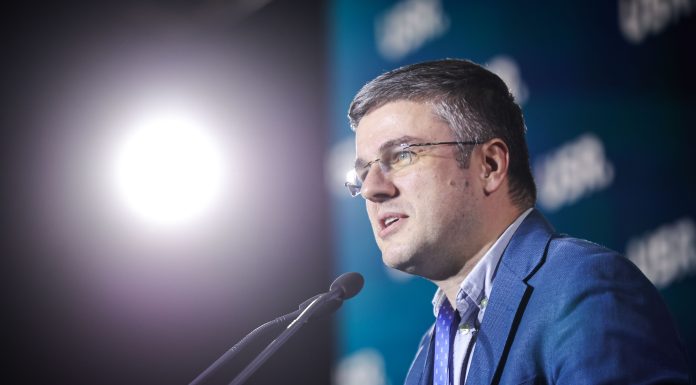 Irineu Darău explică de ce decontează transportul ca parlamentar, deși are pază ca ministru: „Nu folosesc SPP permanent”