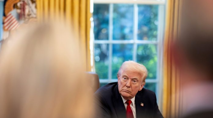 Trump afirmă că va amâna atacul planificat împotriva Iranului, la cererea liderilor din Qatar, Arabia Saudită și Emiratele Arabe Unite