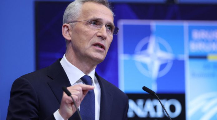 „NATO nu va supravețui fără SUA”, avertizează fostul șef al Alianței Jens Stoltenberg