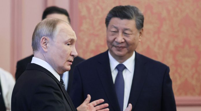 „Rusia a devenit vasalul Chinei”. Cât de dependentă este Moscova de tehnologia Beijingului după sanțiunile UE