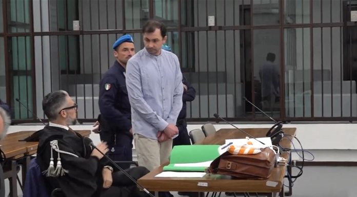 Procurorii italieni cer închisoare pe viaţă pentru românul acuzat că a ucis două escorte. Bărbatul este judecat după legea femicidului