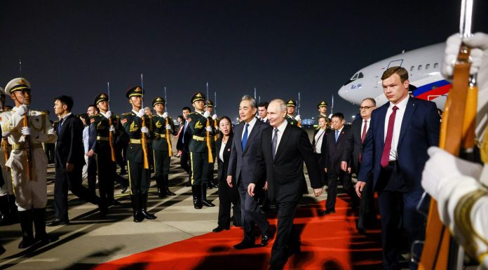 Primire cu fast pentru Putin la Beijing, la scurt timp după vizita lui Trump. „Încredere crescândă a Chinei în locul și poziția sa”