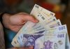 Crește indemnizația de însoțitor de la 1 iulie 2026. Suma pe care o vor primi beneficiarii după majorarea salariului minim