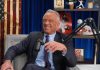 Robert Kennedy Jr. s-a luptat cu doi şerpi cu mâinile goale pe terasa lui Dr. Oz: „Bobby, eşti nebun!”