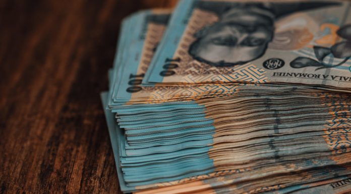 Pîslaru: Prin proiectul salarizării bugetarilor eliminăm 57% din sporuri. 56% din titularii posturilor vor avea creșteri salariale