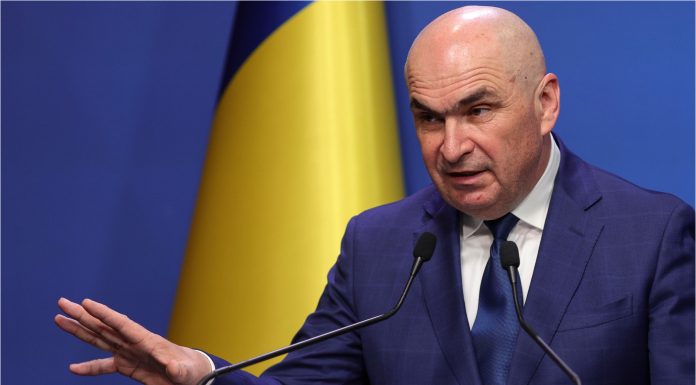 Bolojan, despre sesizarea la CCR a OUG privind Programul SAFE: „Ca să acopere lipsa de soluţie, PSD face această gălăgie”