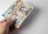 Prima tranșă din ajutorul pentru pensionari va ajunge la beneficiari începând cu 4 mai. Suma maximă și categoria exclusă de la plată