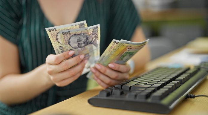 ANPIS a virat peste 1,2 miliarde de lei pentru alocațiile copiilor și alte beneficii sociale. Câți români au primit bani în aprilie