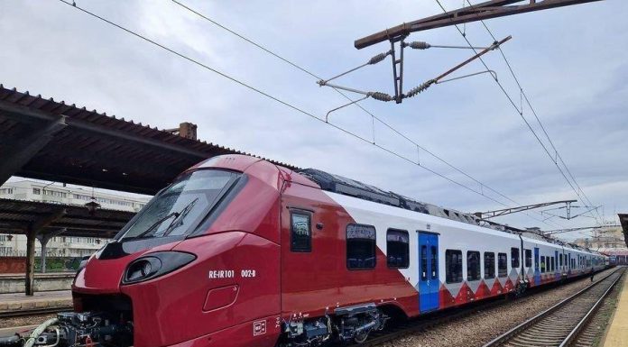 Regulamentul de acum 50 de ani care face ca pe liniile de cale ferată modernizate cu miliarde de euro să se circule cu viteze reduse
