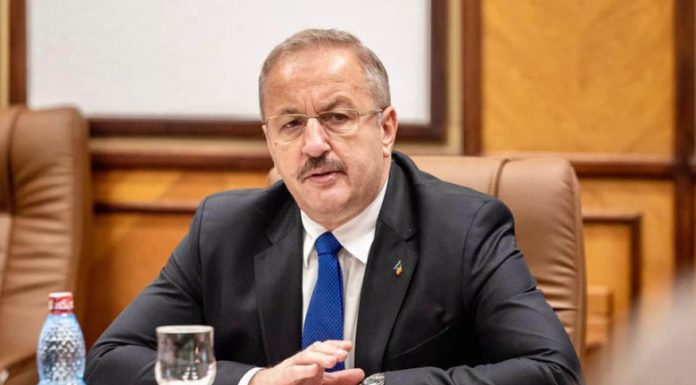 „Un guvern minoritar condus de Sorin Grindeanu ar putea fi o soluție”, susține Vasile Dîncu. Ce spune despre un premier tehnocrat