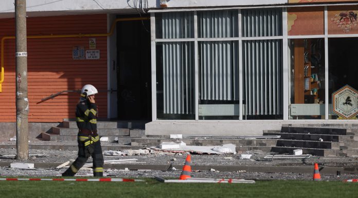 Reacția locatarilor din blocul lovit de dronă la Galați: Atunci ne-am dat seama cât de aproape am fost să murim