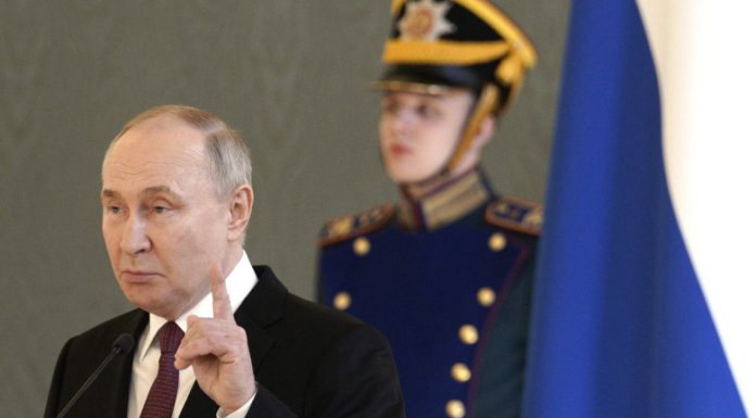 Putin șterge datoriile rușilor care se înrolează în armată pentru a lupta în Ucraina