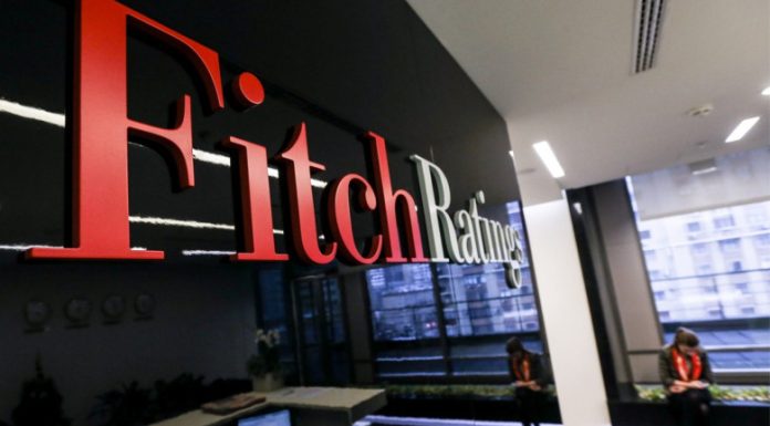 Ministerul Finanţelor: O analiză Fitch arată că România a redus deficitul, dar următorul test este continuitatea fiscală