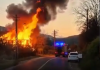 Incendiu violent în Slănic-Moldova. O casă a fost cuprinsă de flăcări