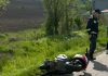 Accident în județul Vaslui: un motociclist de 83 de ani a fost rănit, după ce s-a izbit de un autoturism
