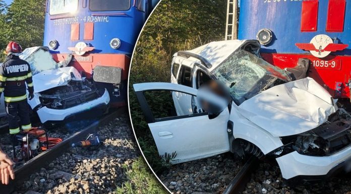 Un tren de călători a spulberat un autoturism pe trecerea de cale ferată din Oradea. Pasagerii n-au avut nici o șansă