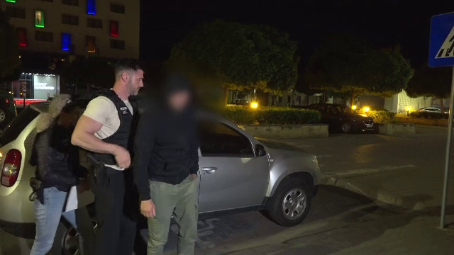Motivul pentru care bărbatul din Alba Iulia a atacat o copilă cu o șurubelniță. „Nu mai poate să-și controleze impulsurile”