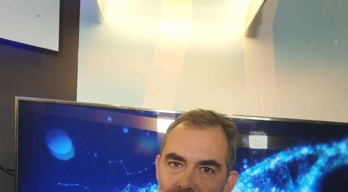 Alex Popa, fondatorul Asociaţiei ”Inima Copiilor”: România stă mult mai bine decât acum 20 de ani, când aproape că nu se opera nimic aici. Estimez că se fac aproximativ 700 de operaţii pe an, cele mai multe la Spitalul ”Marie Curie” şi la Târgu Mureş